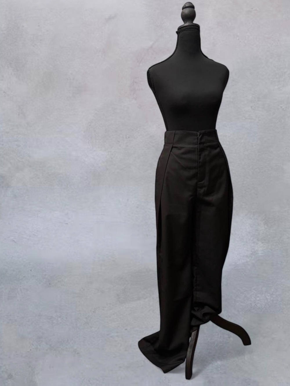 Commense Black High-Waist Wide-Leg Trousers